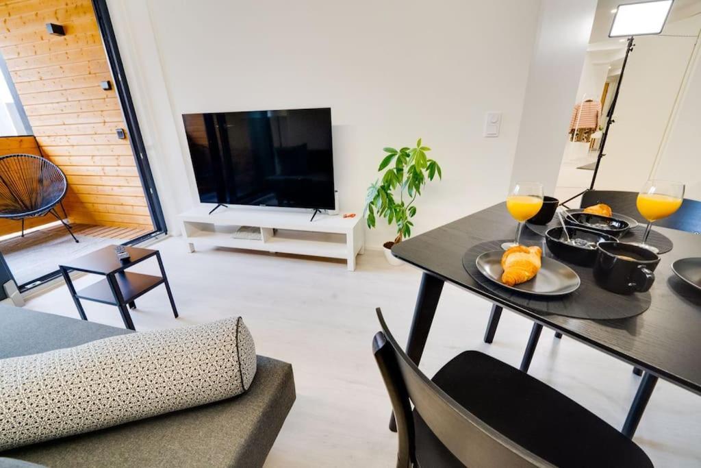 Best Location In Tampere! Modern City Apartment, 2Rooms, Kitchen And Balcony Exterior foto