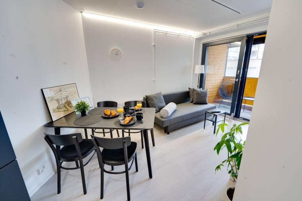 Best Location In Tampere! Modern City Apartment, 2Rooms, Kitchen And Balcony Exterior foto